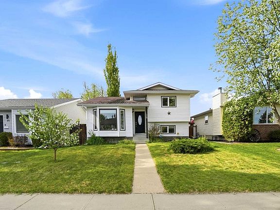 2nd image of 76 S Dixon Cres