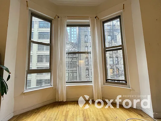 Rented by Oxford Property Group | media 2