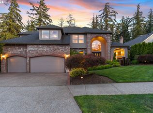 11468 SE Highland Loop, Clackamas, OR 97015