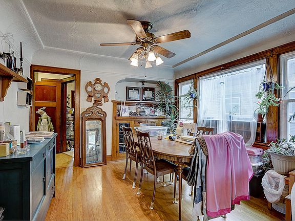 3rd image of 3136 S Quincy Ave #3140