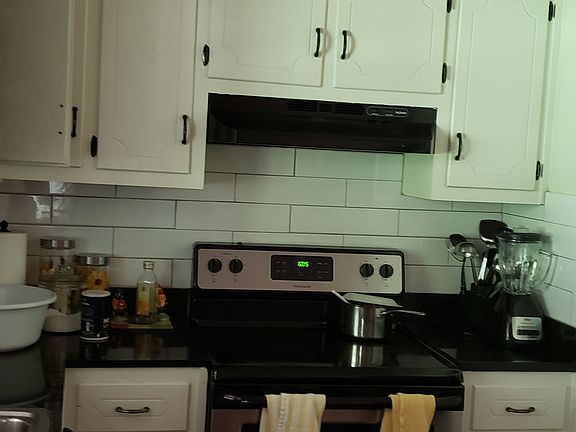 2nd image of 245 Hickory View Dr
