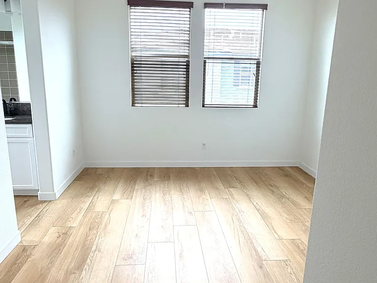 3rd Floor - South Bedroom