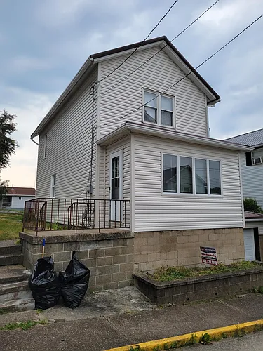 56 Rebecca St Photo 1