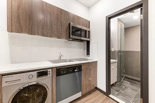 Rented by REAL New York | media 12