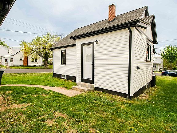 3rd image of 565 Lee Ave