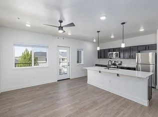 Maine Ave Apartments, Nampa, ID 83686