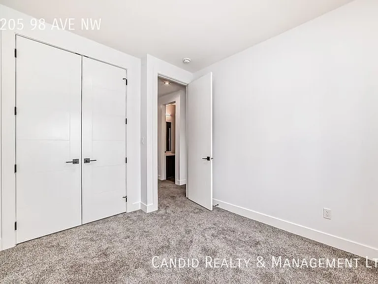 8205 98th Ave NW — Photo 28