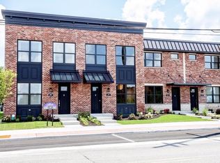 356 Indiana Ave, Crown Point, IN 46307