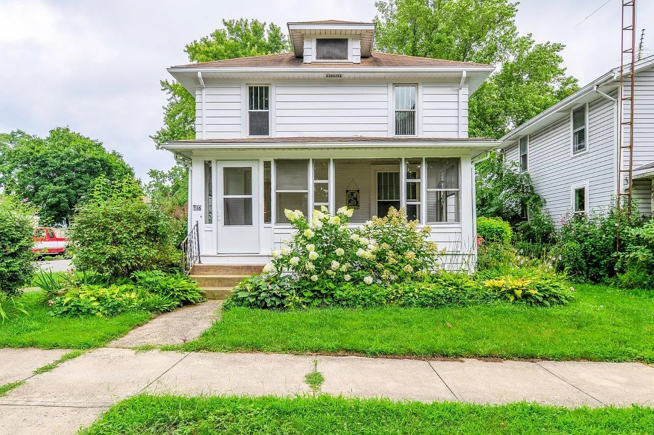 216 Spring Ave photo 1