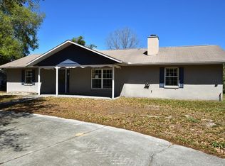 5033 Robin Dr, Fruitland Park, FL 34731