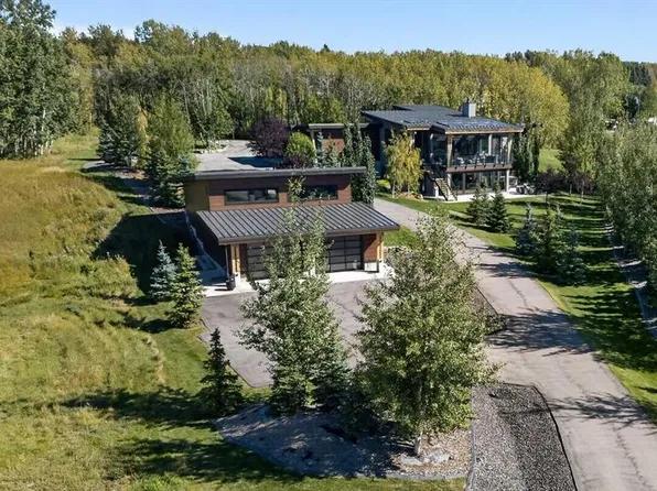 80 NE Willow Creek Hts, Rocky View County, AB T3R 0K3