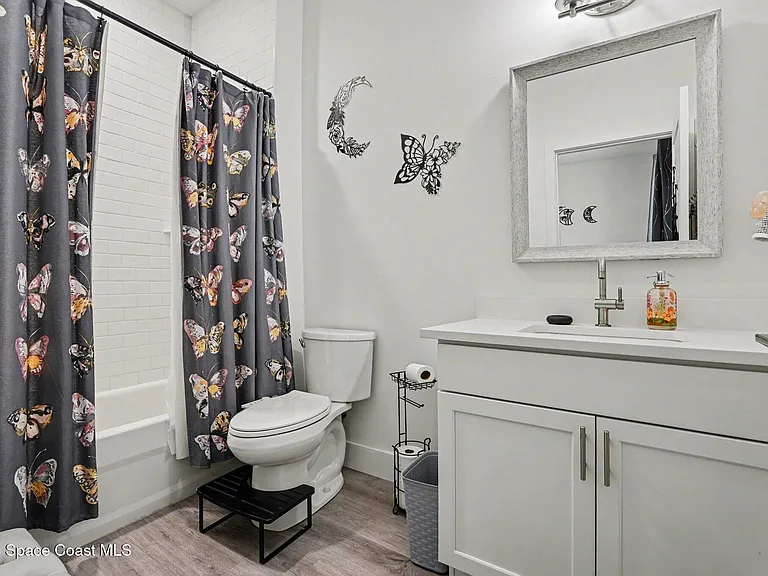 1444 Seeley Cir NW — Photo 21
