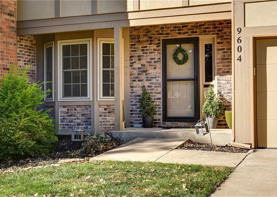 1st image of 9604 Nieman Pl