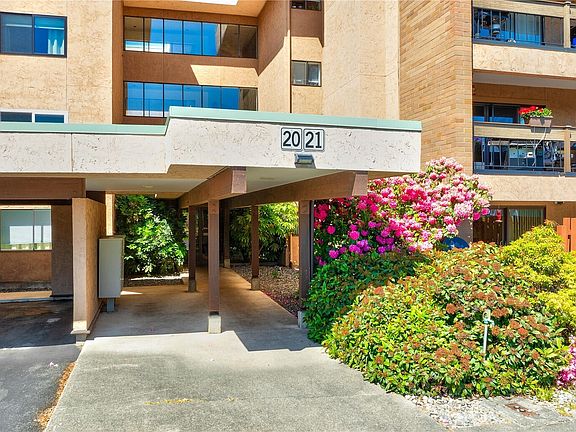 3rd image of 2021 N LaVenture Road #107