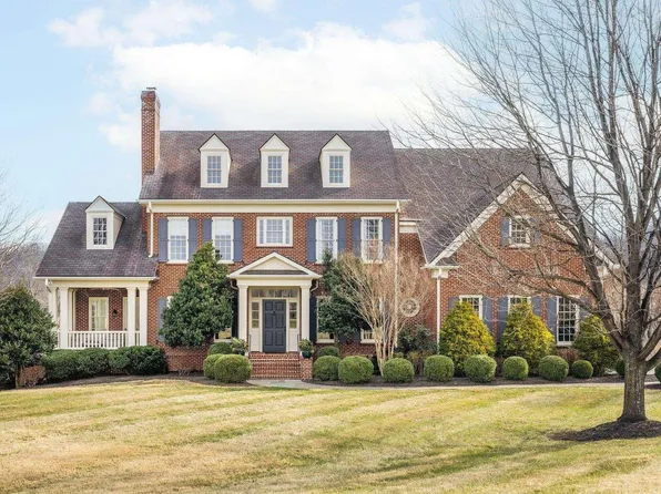 585 Ragged Mountain Dr, Charlottesville, VA 22903