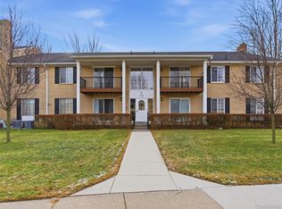 11720 Ina Dr #87, Sterling Heights, MI 48312