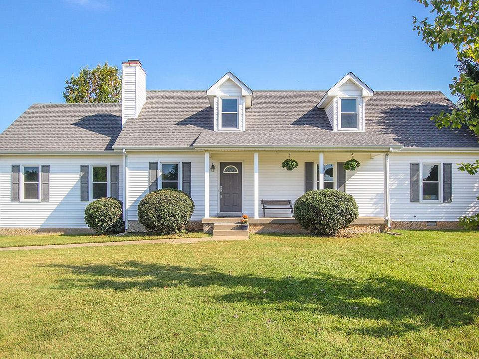 1st image of 5580 Constantine Dr