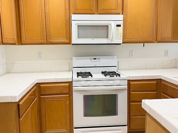 5th image of 15446 Pomona Rincon Rd