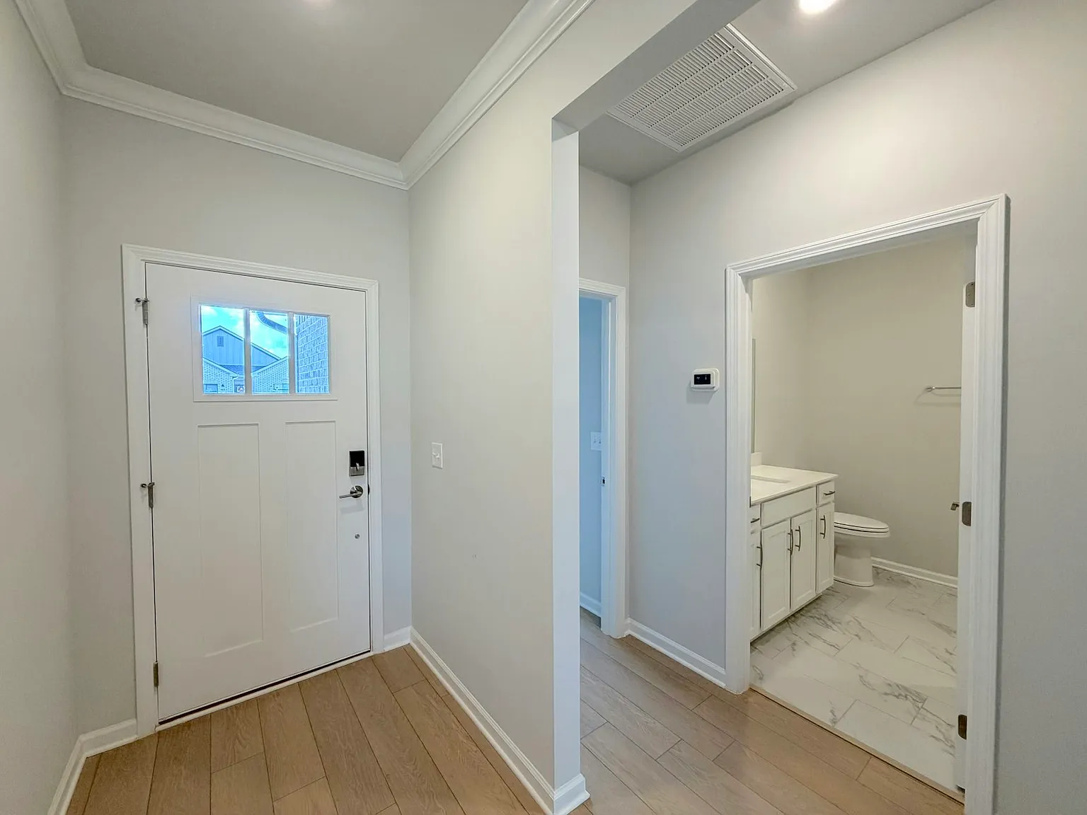 305 Susan Lynn Dr — Photo 4