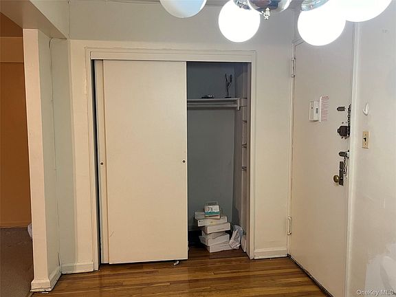 5th image of 33-24 Junction Blvd #3M