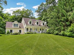 275 Eden Rd, Stamford, CT 06907