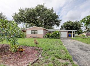 6670 Freedom St, Hollywood, FL 33024