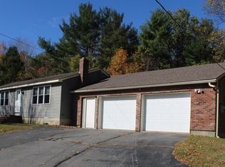 286 Notch Rd, Skowhegan, ME 04976