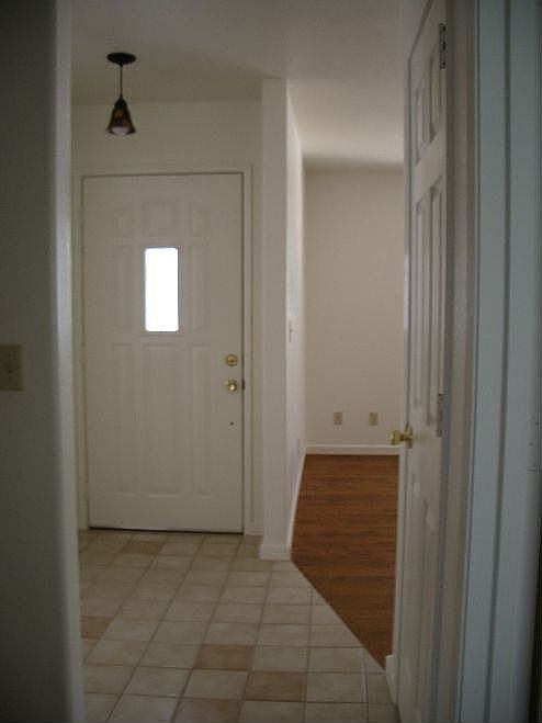 1st image of 1662 Dayton Ln