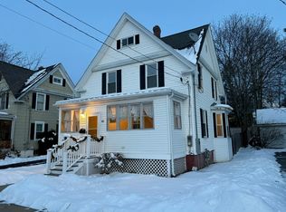 93 Grove St, Dover, NH 03820