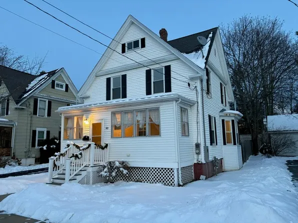 93 Grove St, Dover, NH 03820