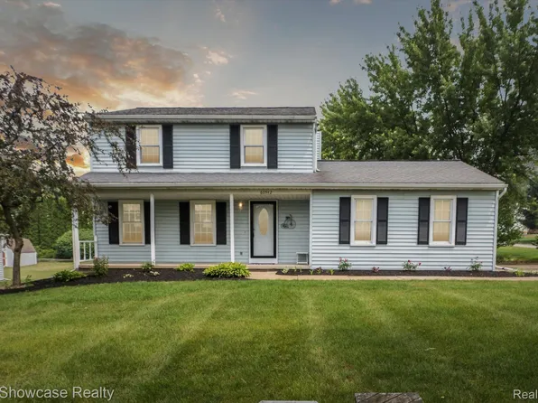 60542 Town Square St, New Hudson, MI 48165