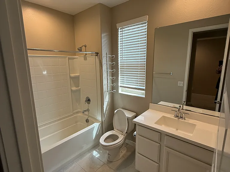 12329 W Wagon Wheel Dr — Photo 13