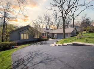 2275 Cameo Lake Ct W, Bloomfield Hills, MI 48302