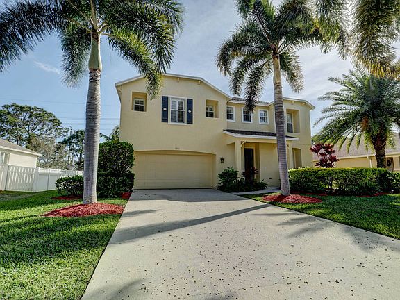 4th image of 5816 NW Windy Pines Ln