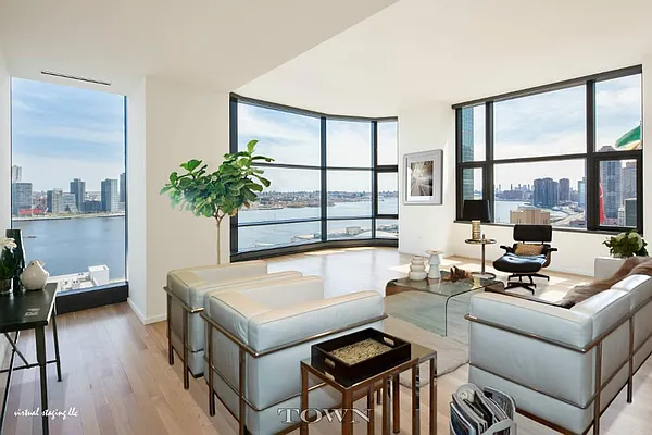 Rented by Town Residential | media 18