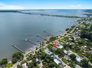 4360 NE Indian River Dr, Jensen Beach, FL 34957