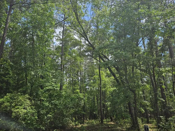 24 Myrtlewood Drive SW, Calabash, NC 28467