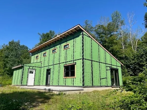 961 Peru Rd, Windsor, MA 01270