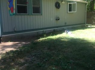 4 Walker Rd, Norfolk, MA 02056