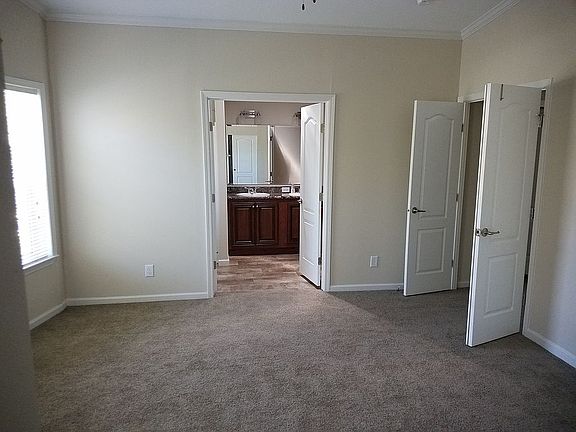 5th image of 2588 Macon Cir #239