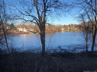 37 Hillside Ter, Deep River, CT 06417