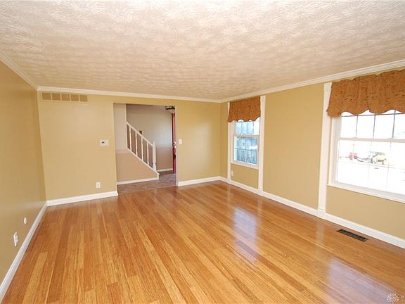 4th image of 5610 Harlamert Dr
