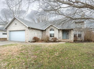 3844 W State St, Springfield, MO 65802