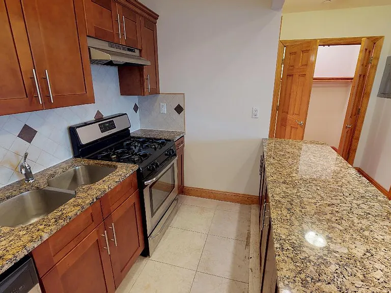 135-23 82nd Ave #4C — Photo 3