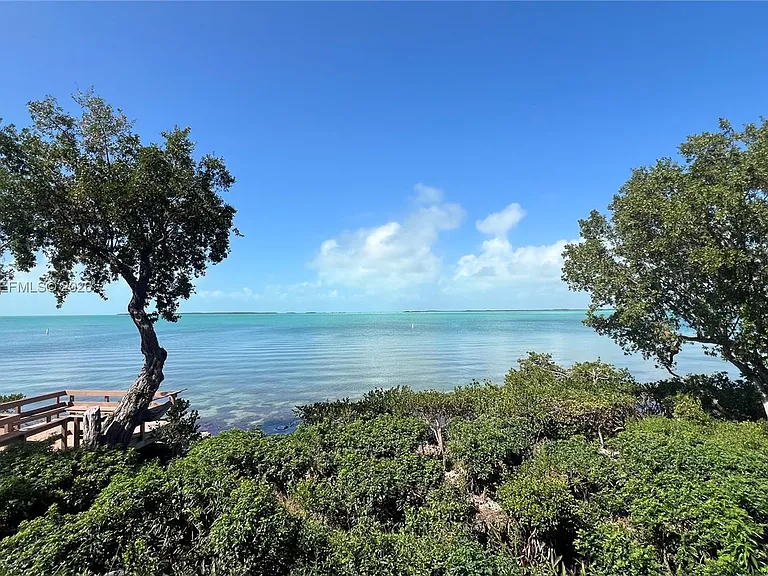 96000 Overseas Hwy #U1 — Photo 36