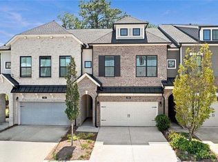 300 Walker Ave, Roswell, GA 30076