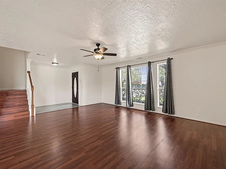 11002 Heron Nest St — Photo 9