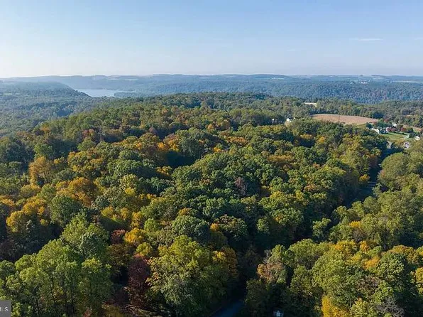 58 Buck Run Rd, Conestoga, PA 17516