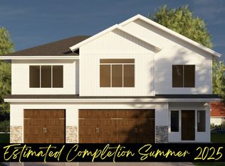 10366 Burgundy Dr, Horace, ND 58047