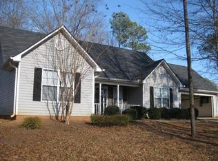 568 Providence Cir, Statham, GA 30666